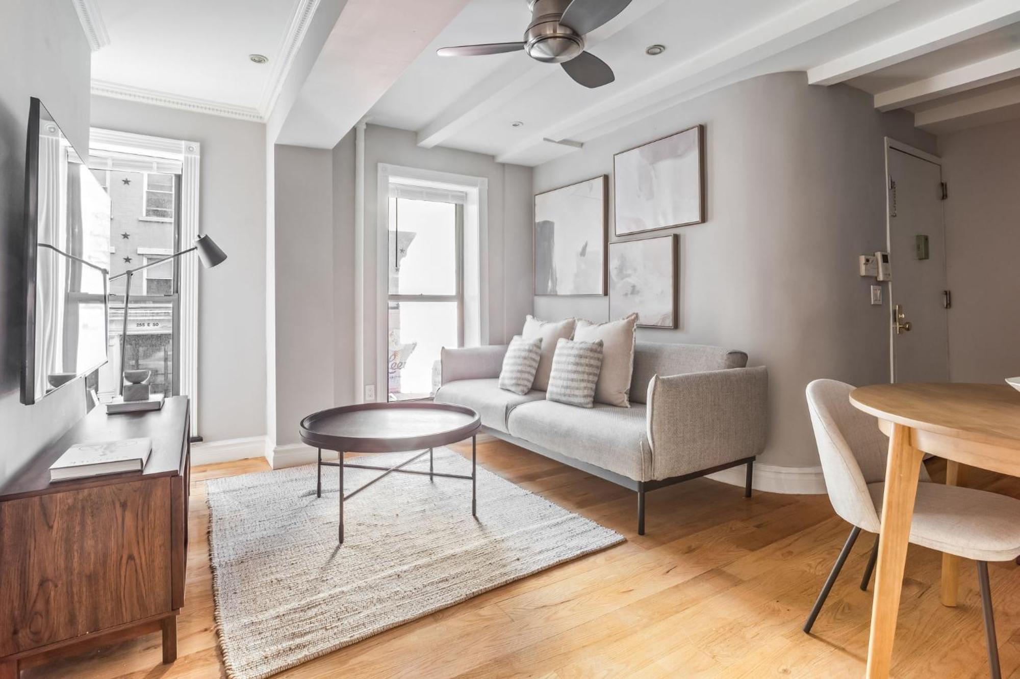 Appartement Charming 2-bed 1-bath In Turtle Bay